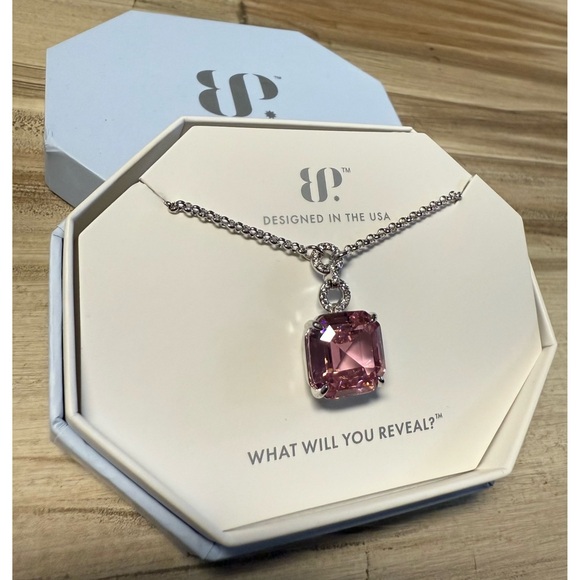 NWT Bomb Party Jewelry Rose Quartz Cubic Zirconia Pendant Necklace - Picture 6 of 10